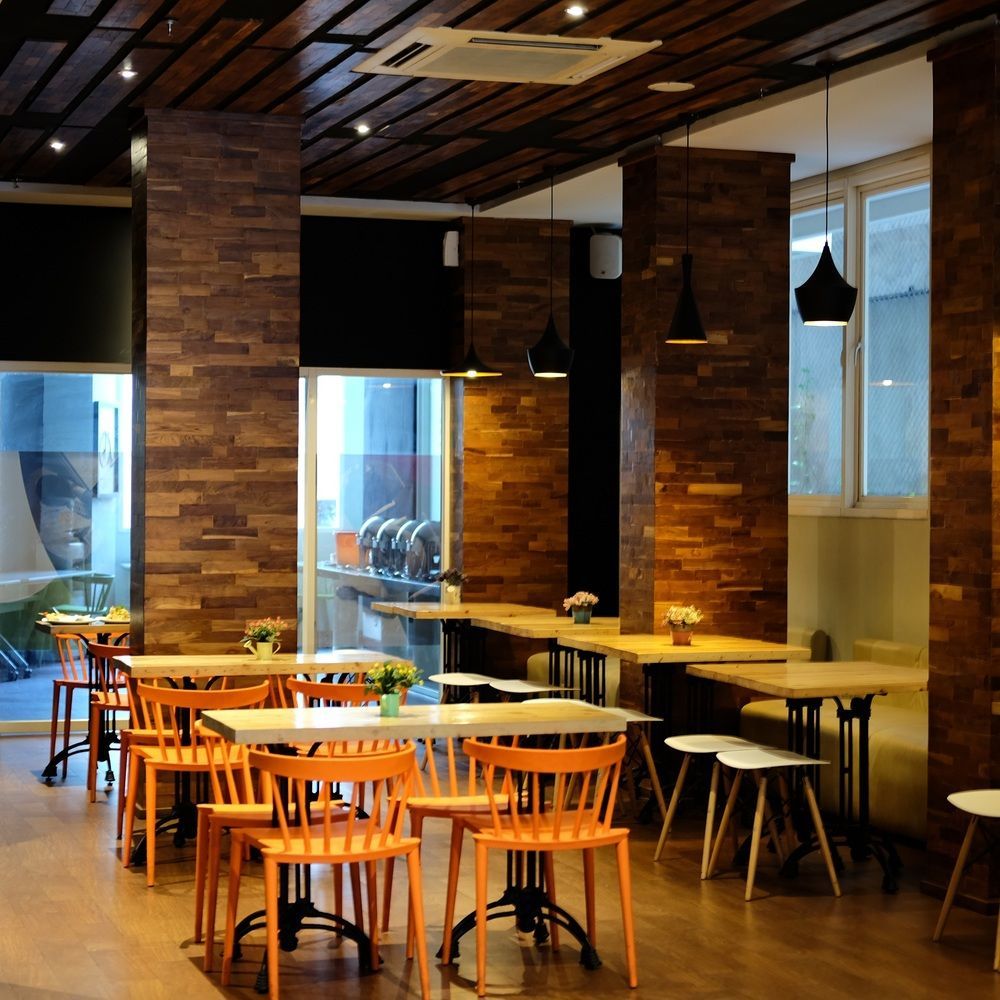 Cleo Hotel Tunjungan Surabaya Exterior photo